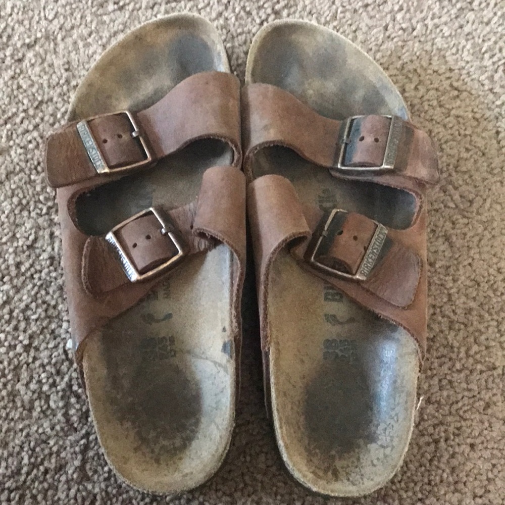 Brown Leather Birkenstock’s